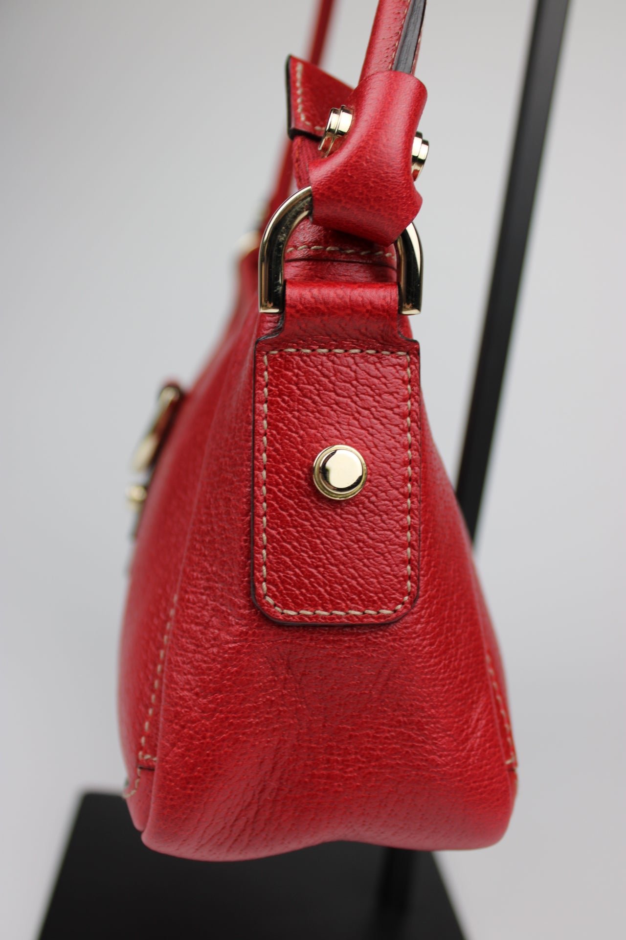 Gucci Abbey Leather Pochette Bag