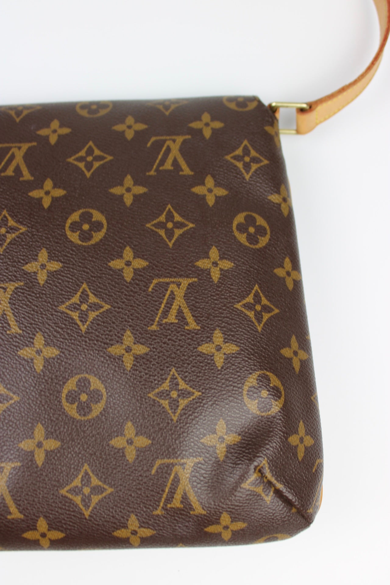 Louis Vuitton Musette Salsa Cross Body Bag 2005