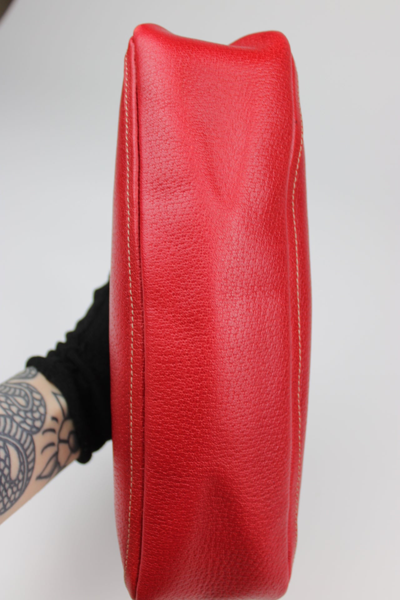Gucci Abbey Leather Pochette Bag