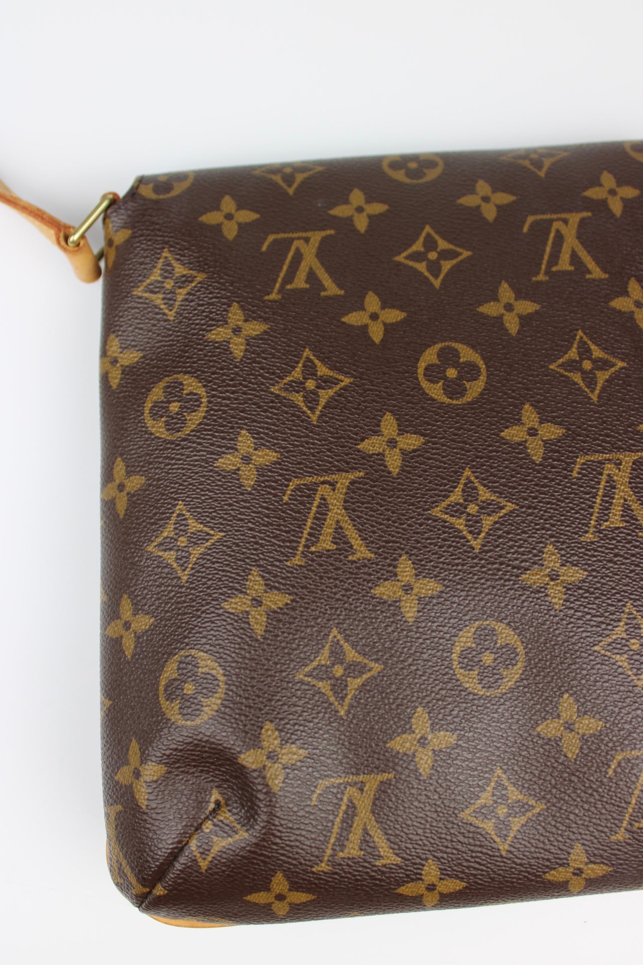 Louis Vuitton Musette Salsa Cross Body Bag 2005