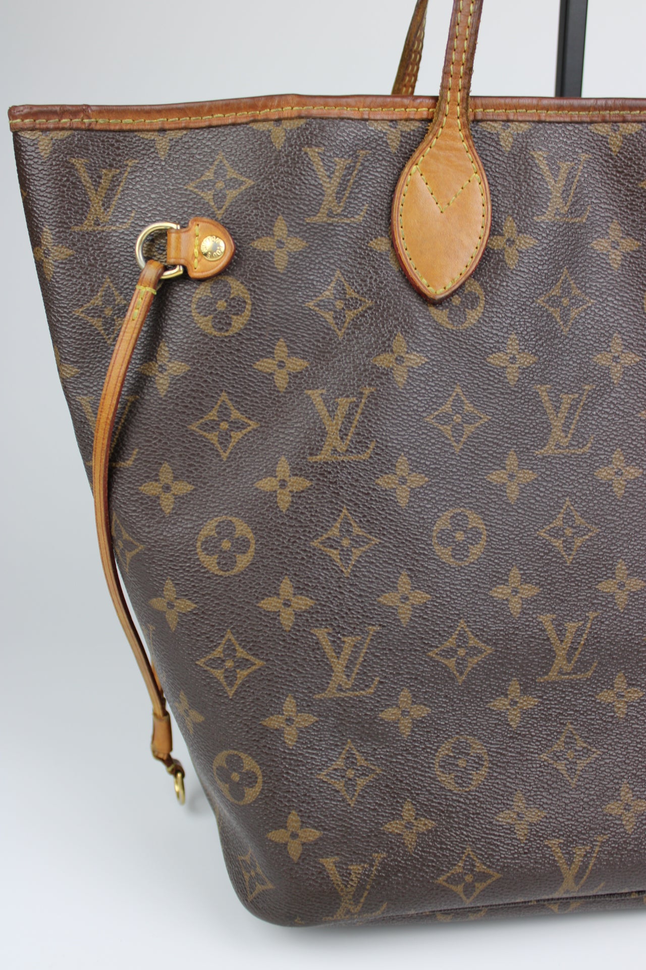 Louis Vuitton Neverfull MM Bag 2013