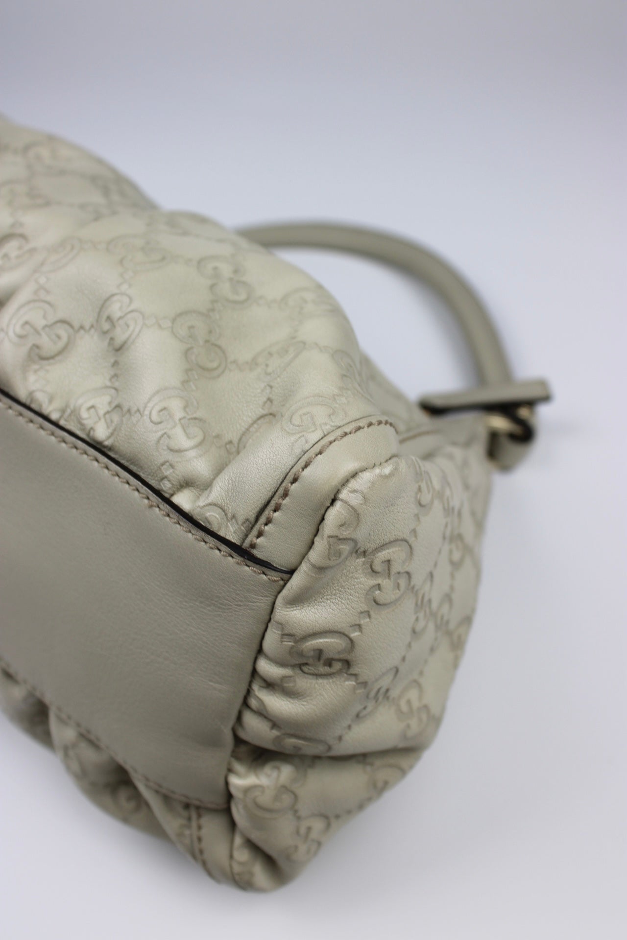 Gucci Monogram Abbey Leather Bag