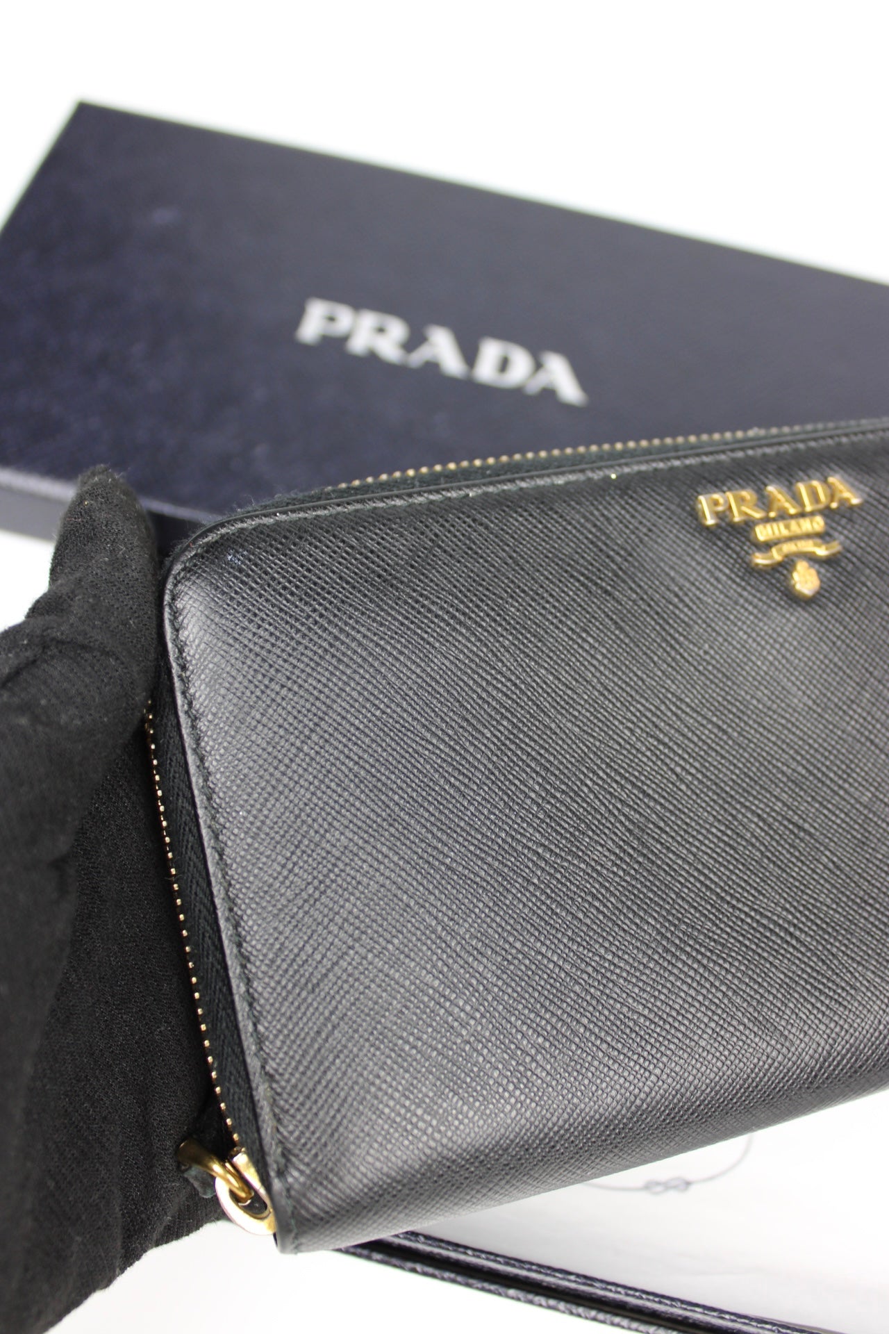 Prada Saffiano Leather Zip Around Long Wallet 2017 (With Receipt)
