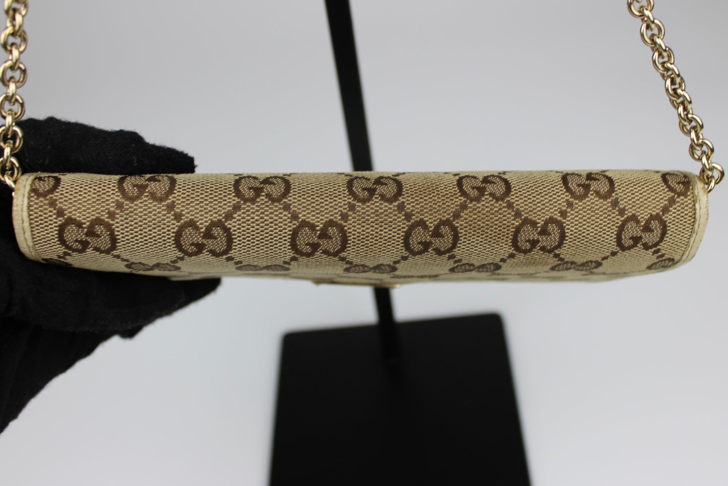 Gucci Monogram Wallet on Chain