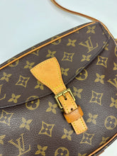 Load image into Gallery viewer, Louis Vuitton Jeune Fille Cross Body Bag 1990
