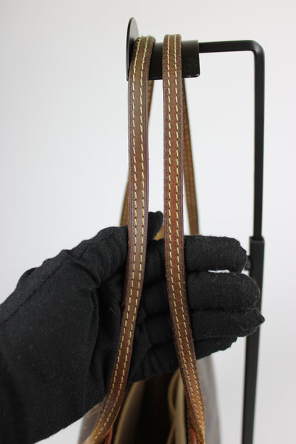 Louis Vuitton Neverfull MM Bag 2013