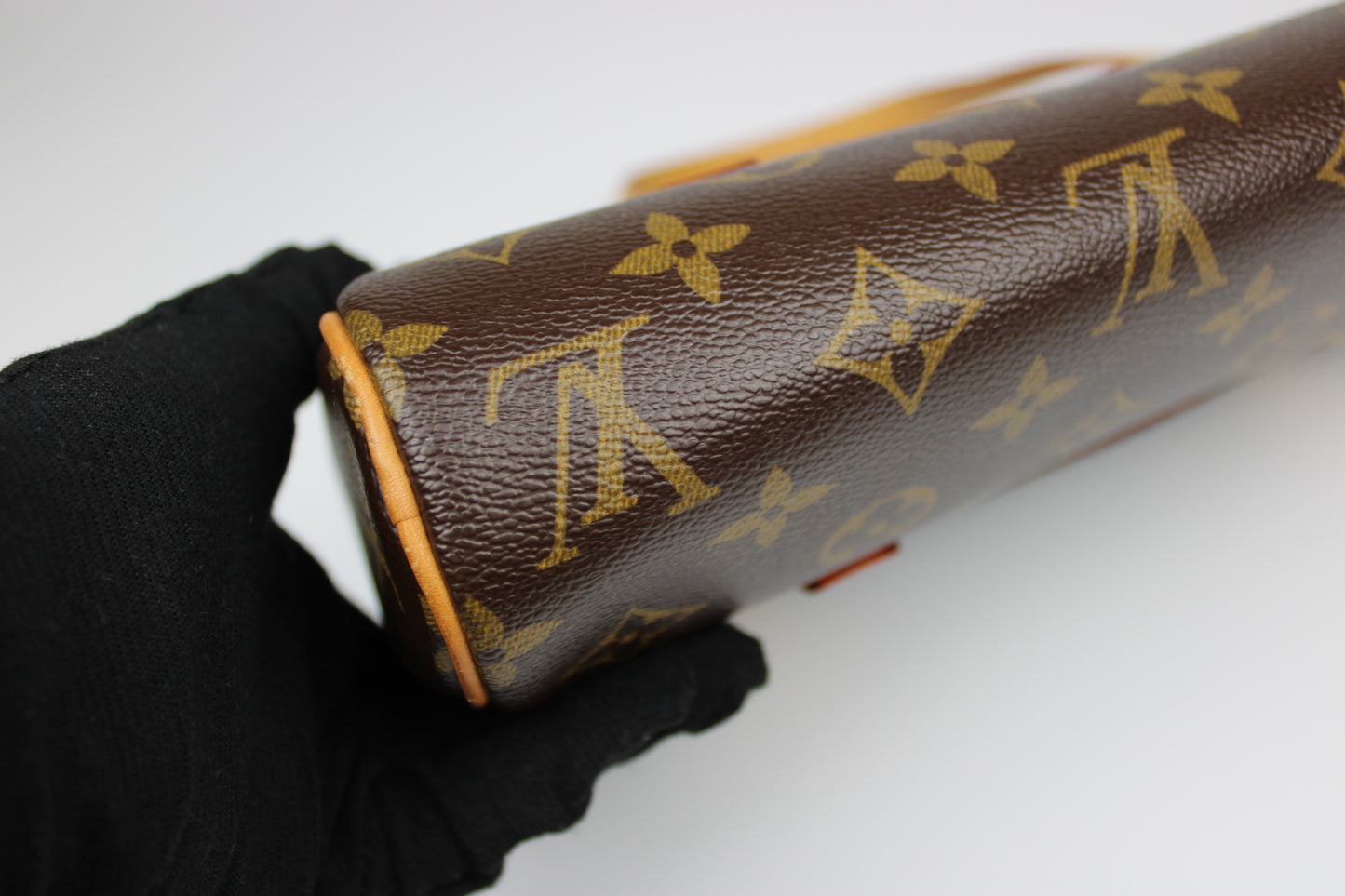 Louis Vuitton Sonatine Pochette Bag