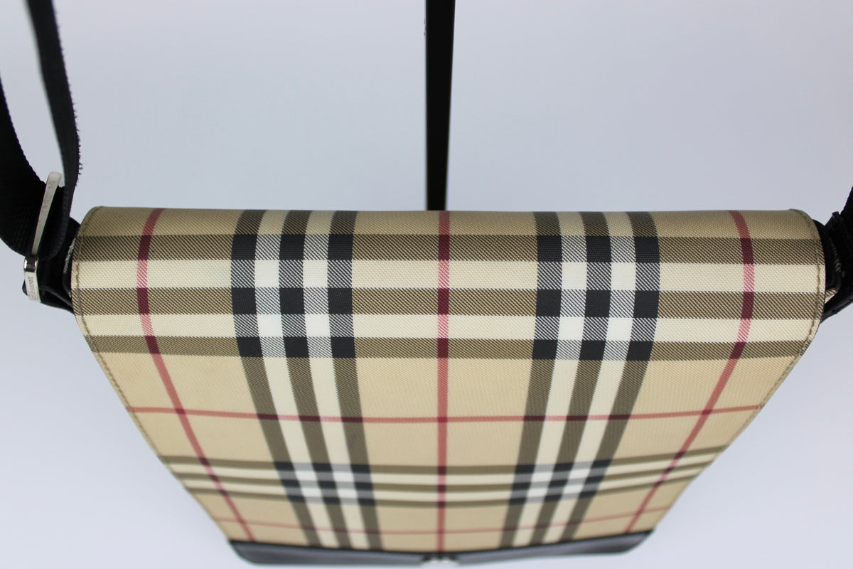 Pre-owned Burberry Nova Check Messenger Bag 2003