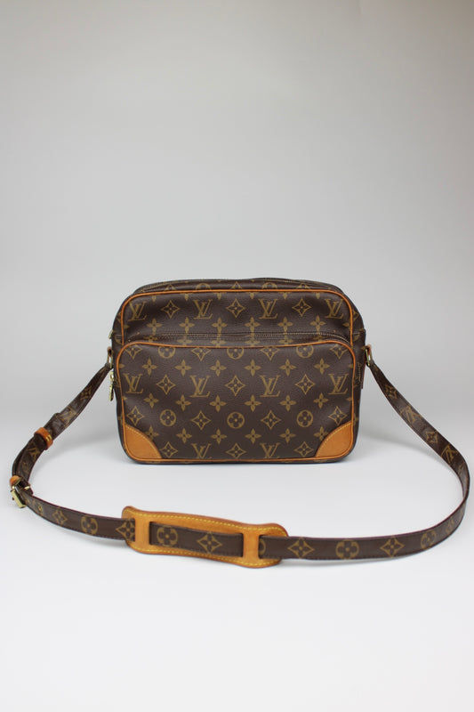 Louis Vuitton Nile Cross Body Bag 2003