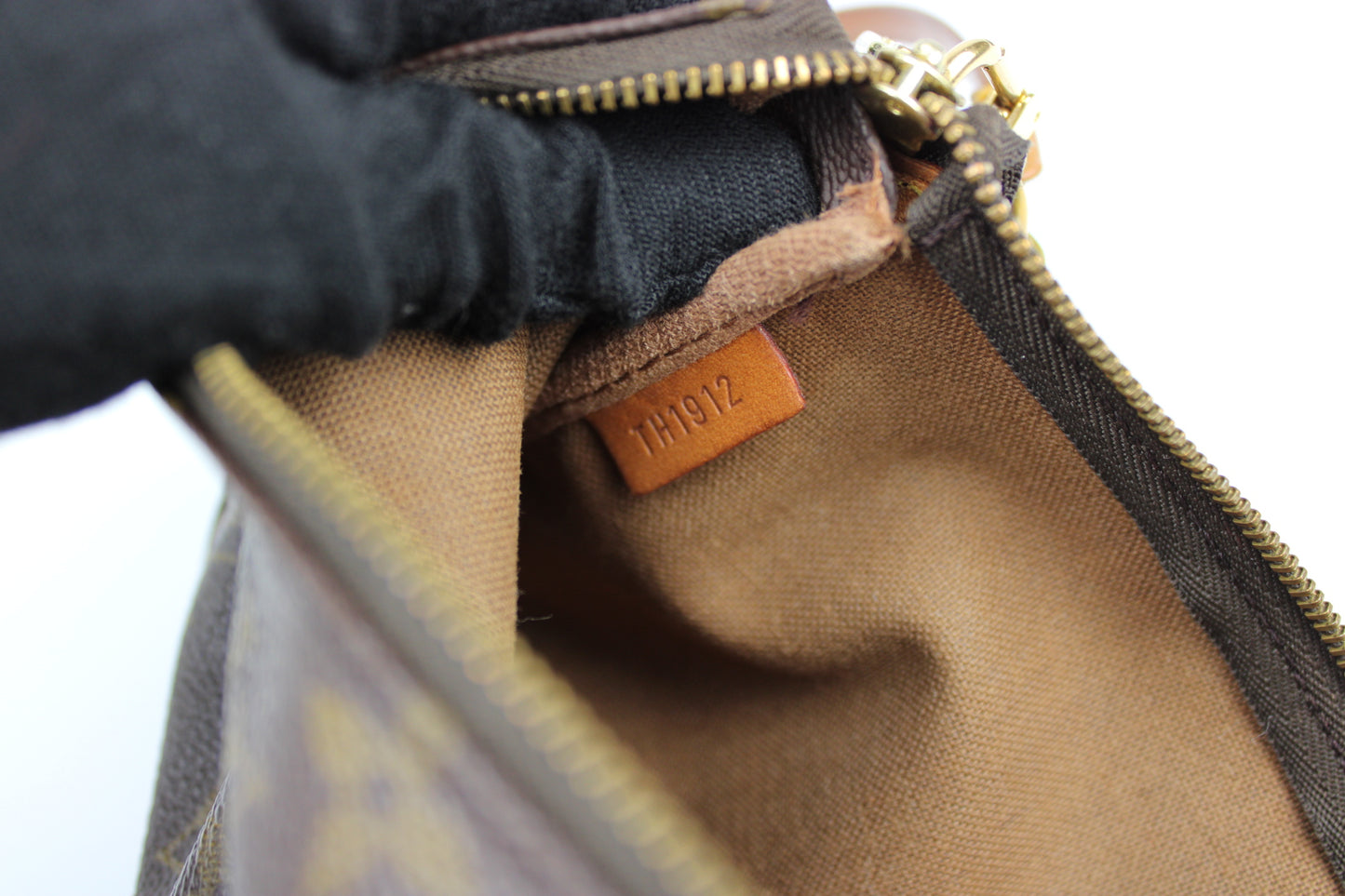 Louis Vuitton Pochette Bag 1992