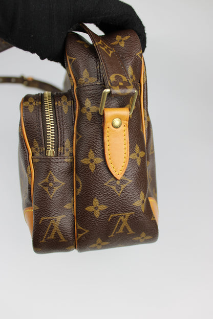Louis Vuitton Nile Cross Body Bag 2003