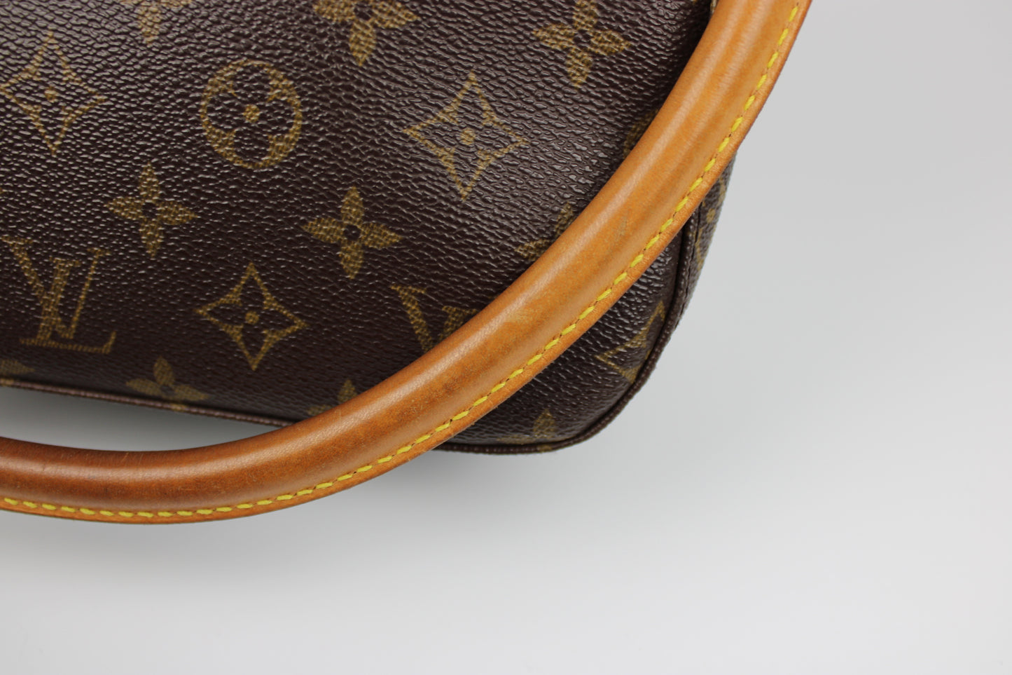 Louis Vuitton Looping Bag 2001