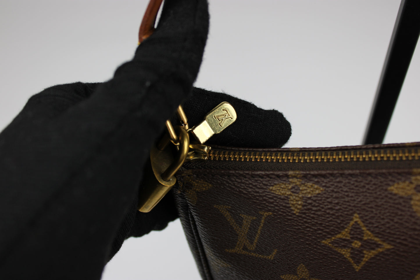 Louis Vuitton Pochette Bag 1992