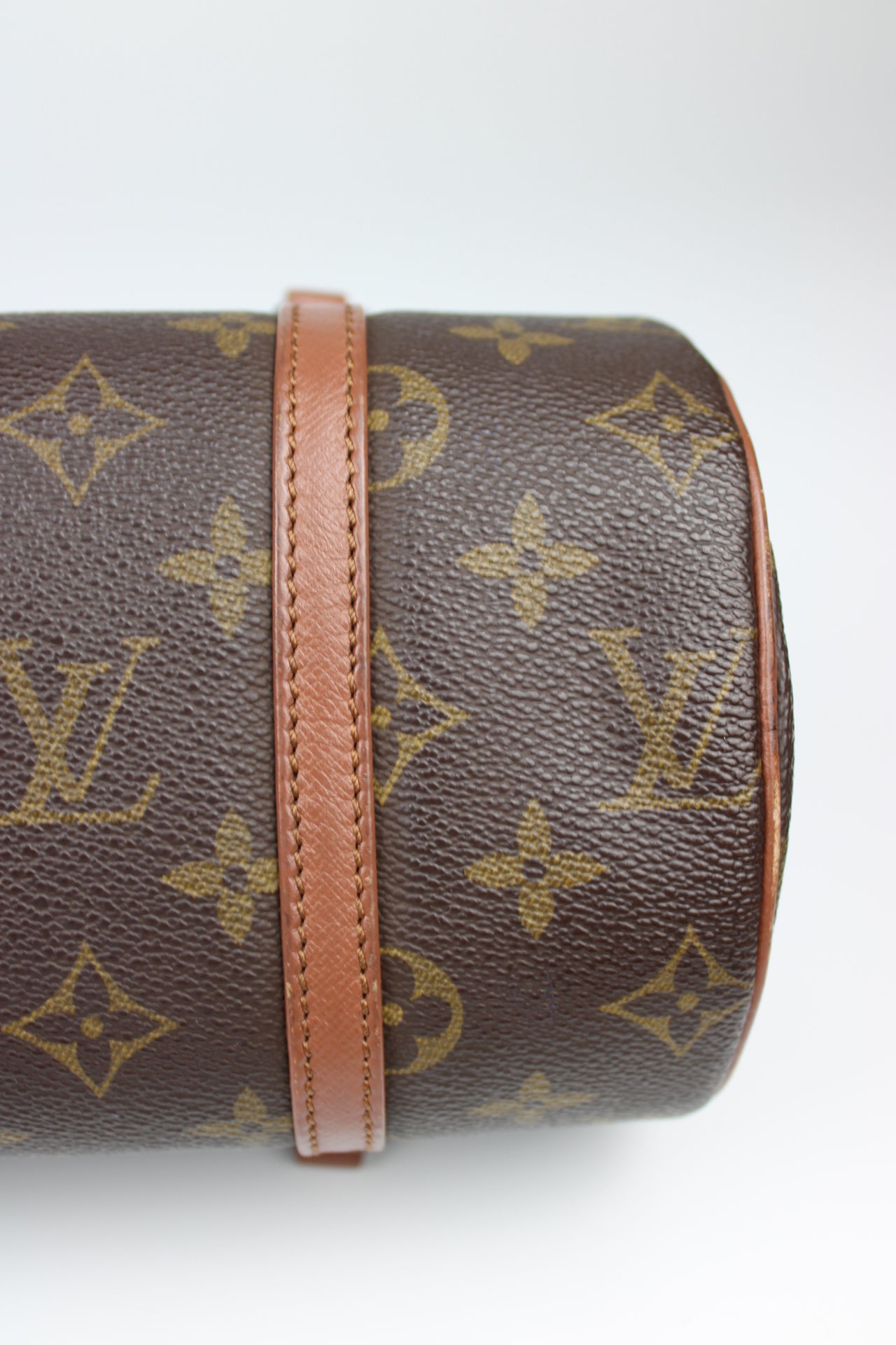 Louis Vuitton Papillon 26 Bag 1992
