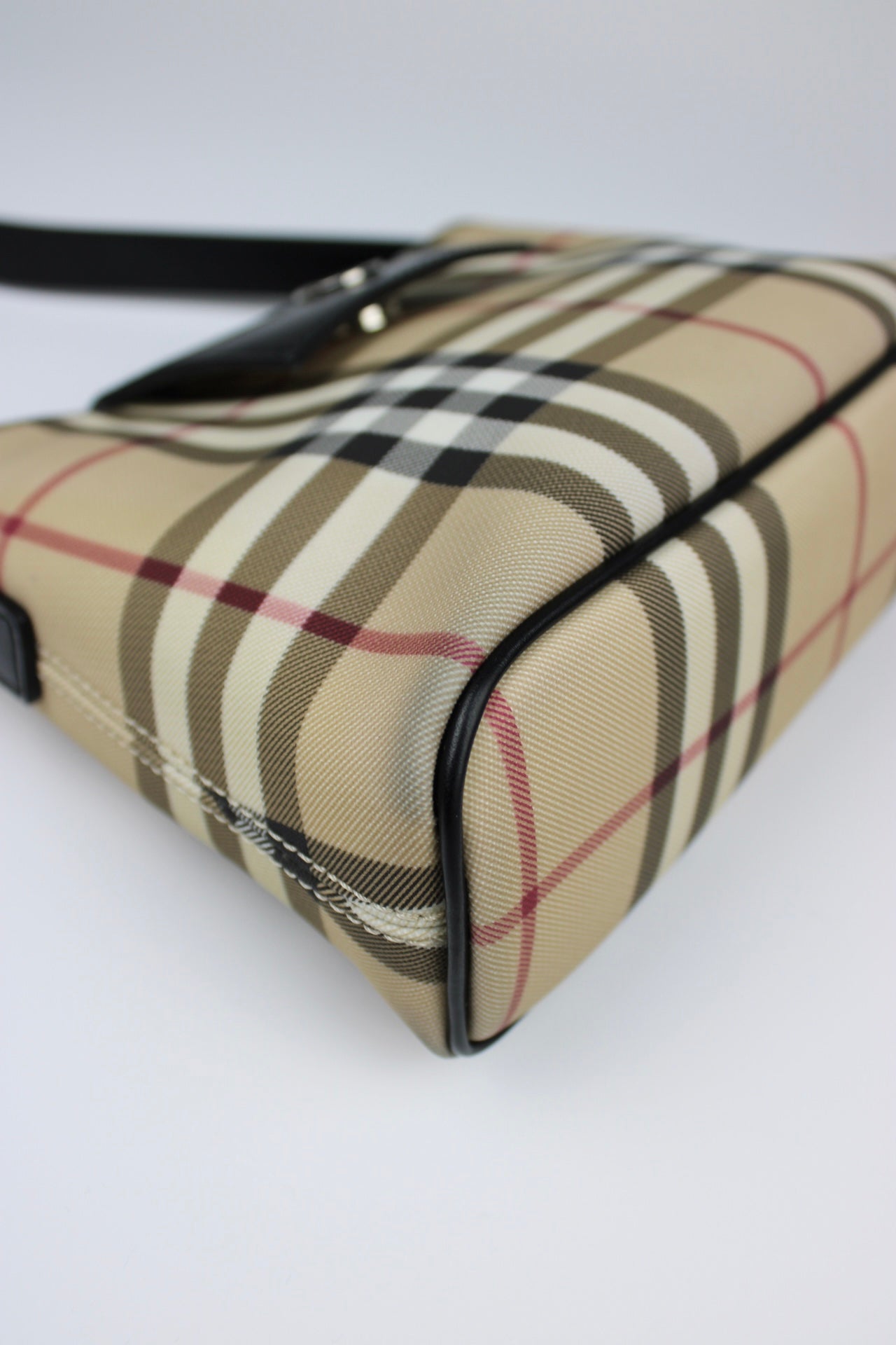 Burberry Nova Check Bag 2003