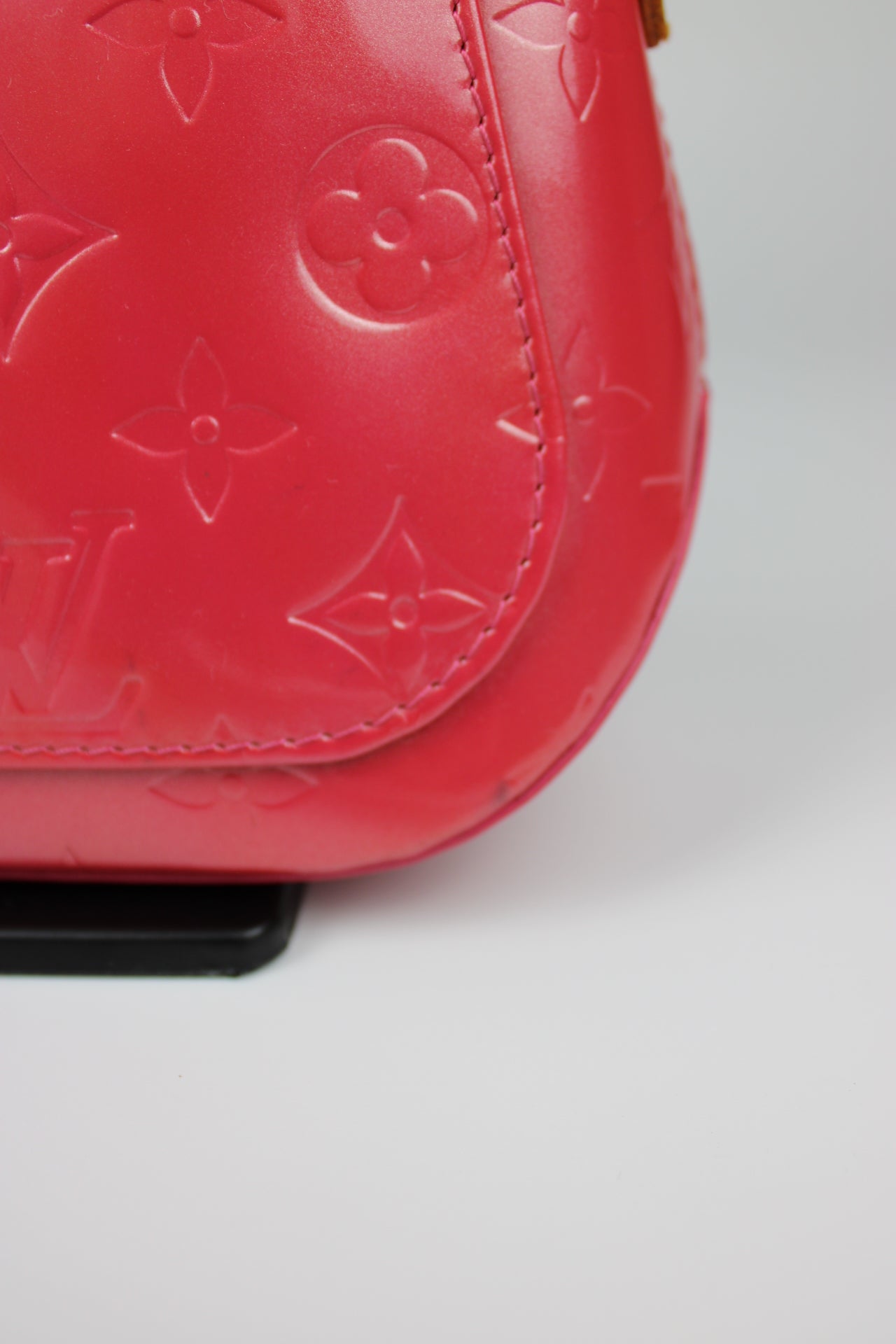 Louis Vuitton Vernis Minna Street Cross Body Bag 2006