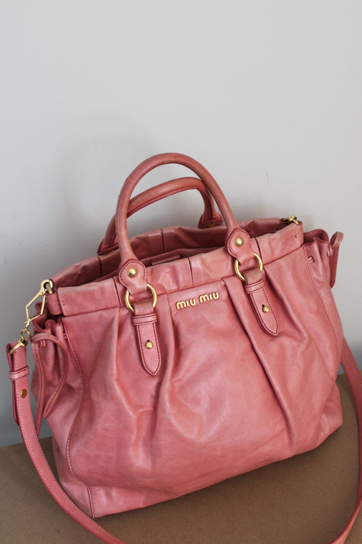 Pre-owned Miu Miu Vitello Lux Pink 2-Way Tote Bag