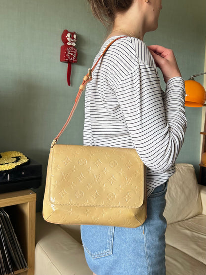 Louis Vuitton Thompson Vernis Shoulder Bag 1999