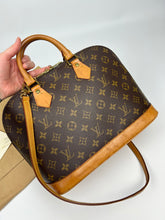 Load image into Gallery viewer, Louis Vuitton Alma Bag 1998
