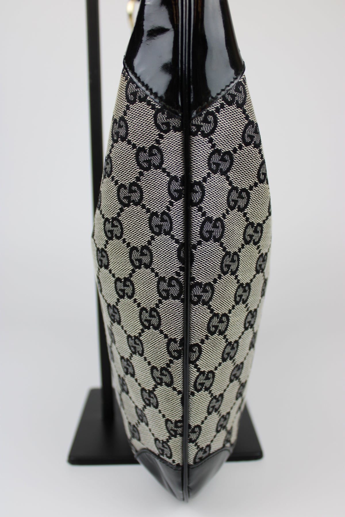 Pre-owned Gucci Monogram Crescent Bag