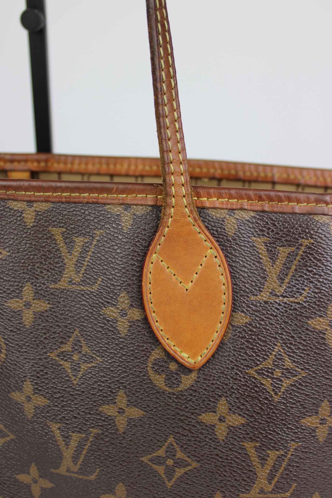 Louis Vuitton Neverfull MM Bag 2013