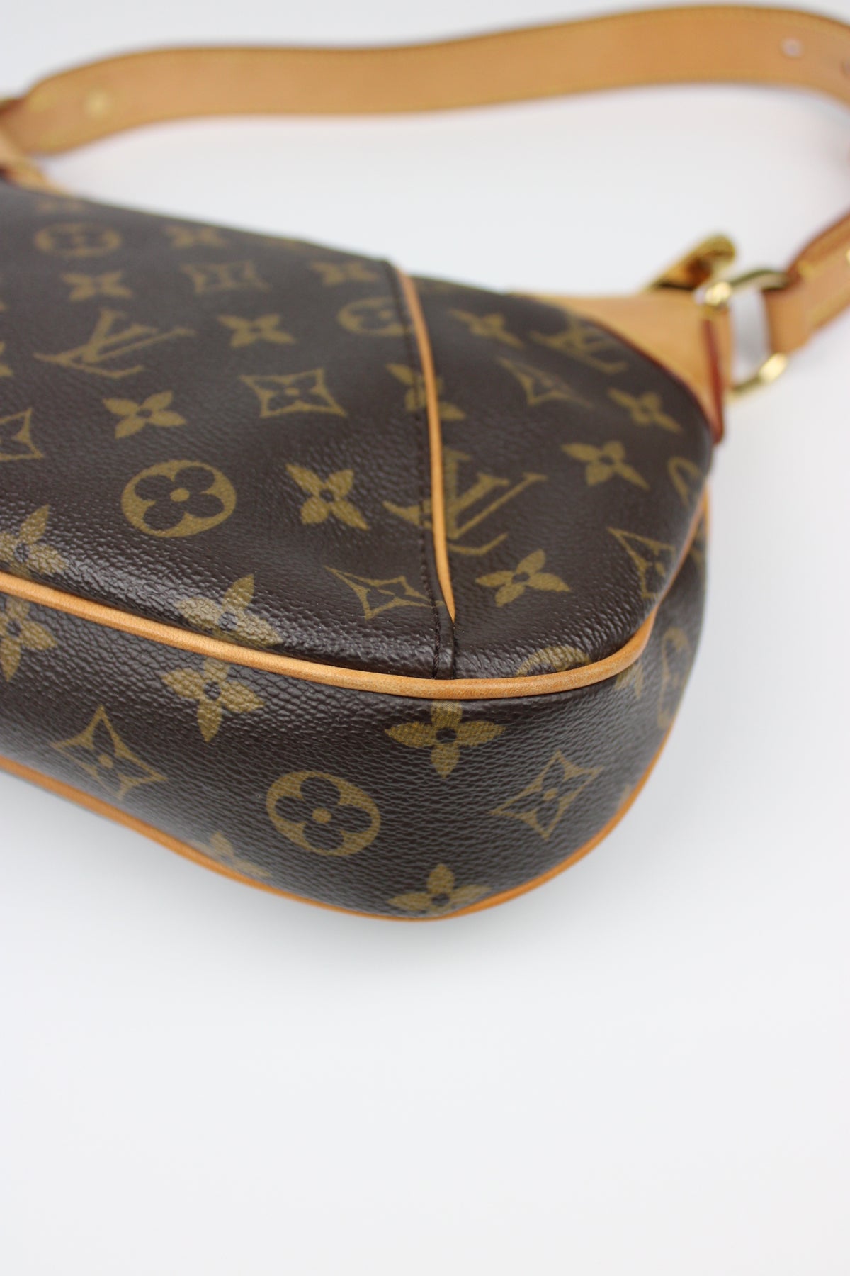 Pre-owned Louis Vuitton Thames PM Bag 2009