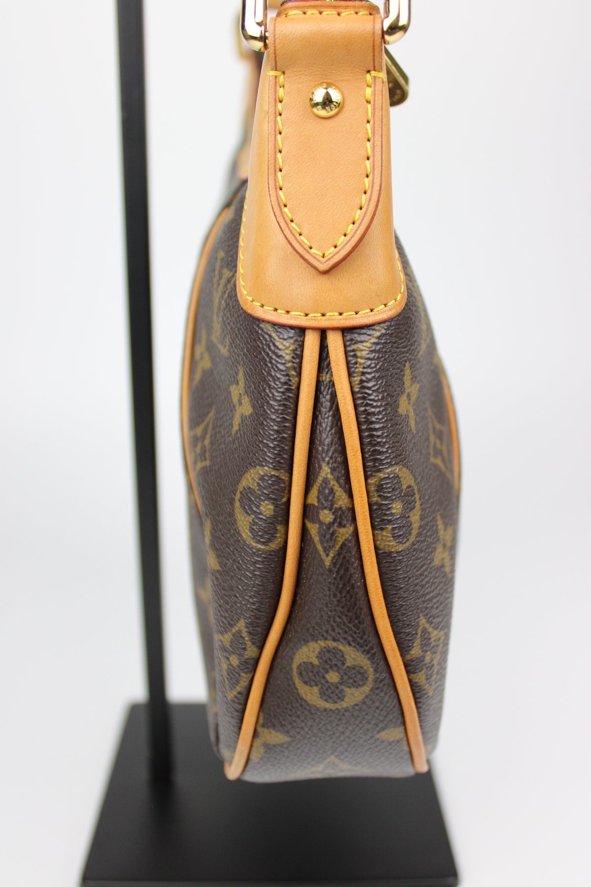 Pre-owned Louis Vuitton Thames PM Bag 2009