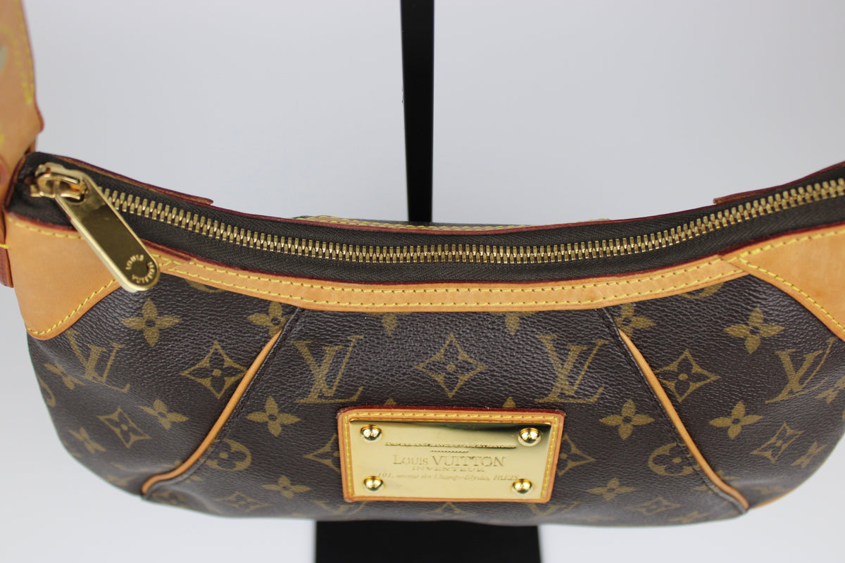 Pre-owned Louis Vuitton Thames PM Bag 2009