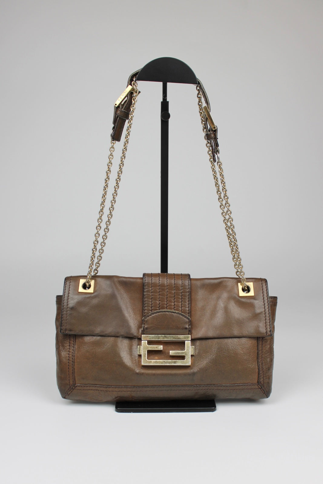 Fendi Leather 2-Way Chain Strap Baguette Bag