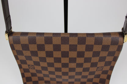 Pre-owned Louis Vuitton Damier Ebene Musette Tango Shoulder Bag 2002