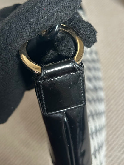 Pre-owned Gucci Monogram Crescent Bag