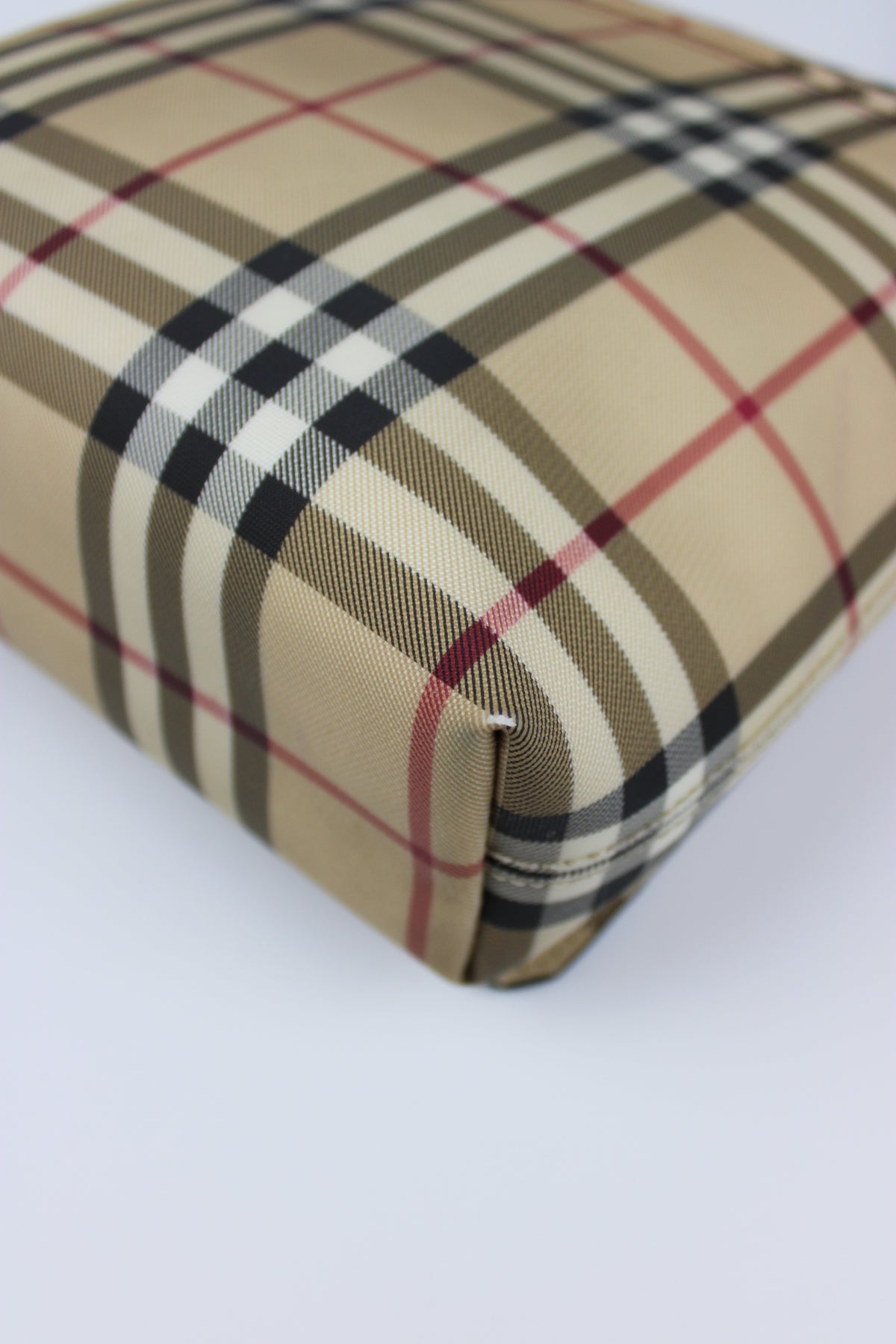 Pre-owned Burberry Nova Check Messenger Bag 2003