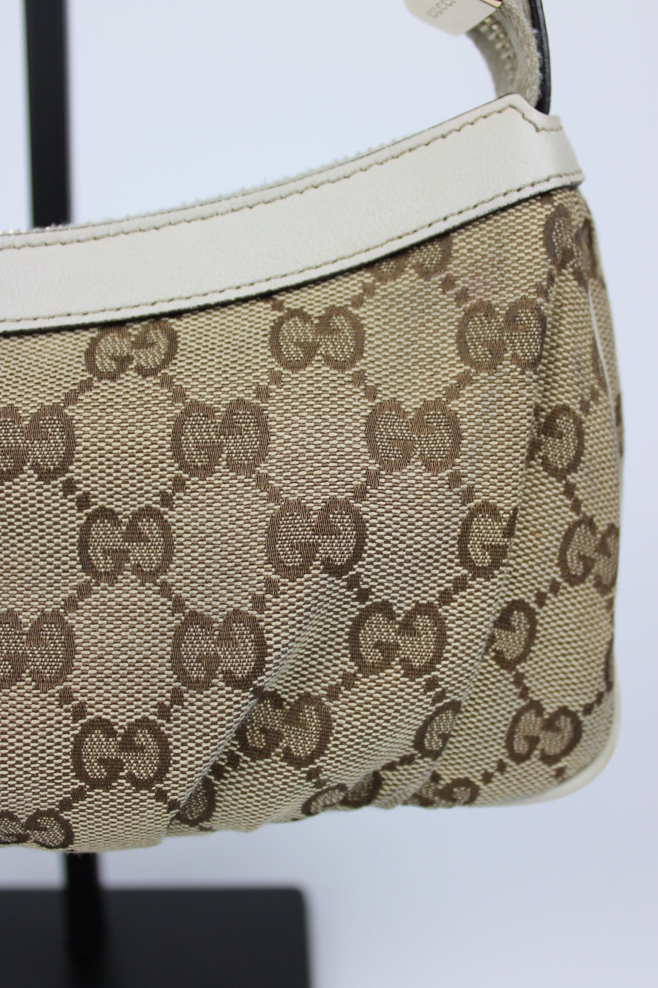 Gucci Monogram Interlocking GG Heart Charm Pochette Bag