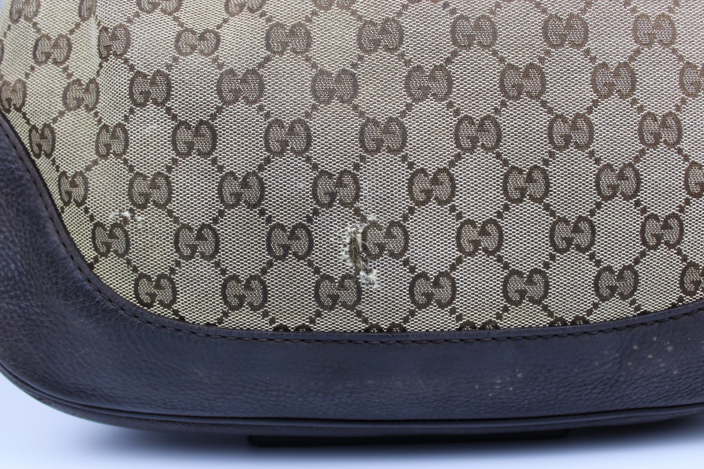 Gucci Monogram Hobo Jackie Bag