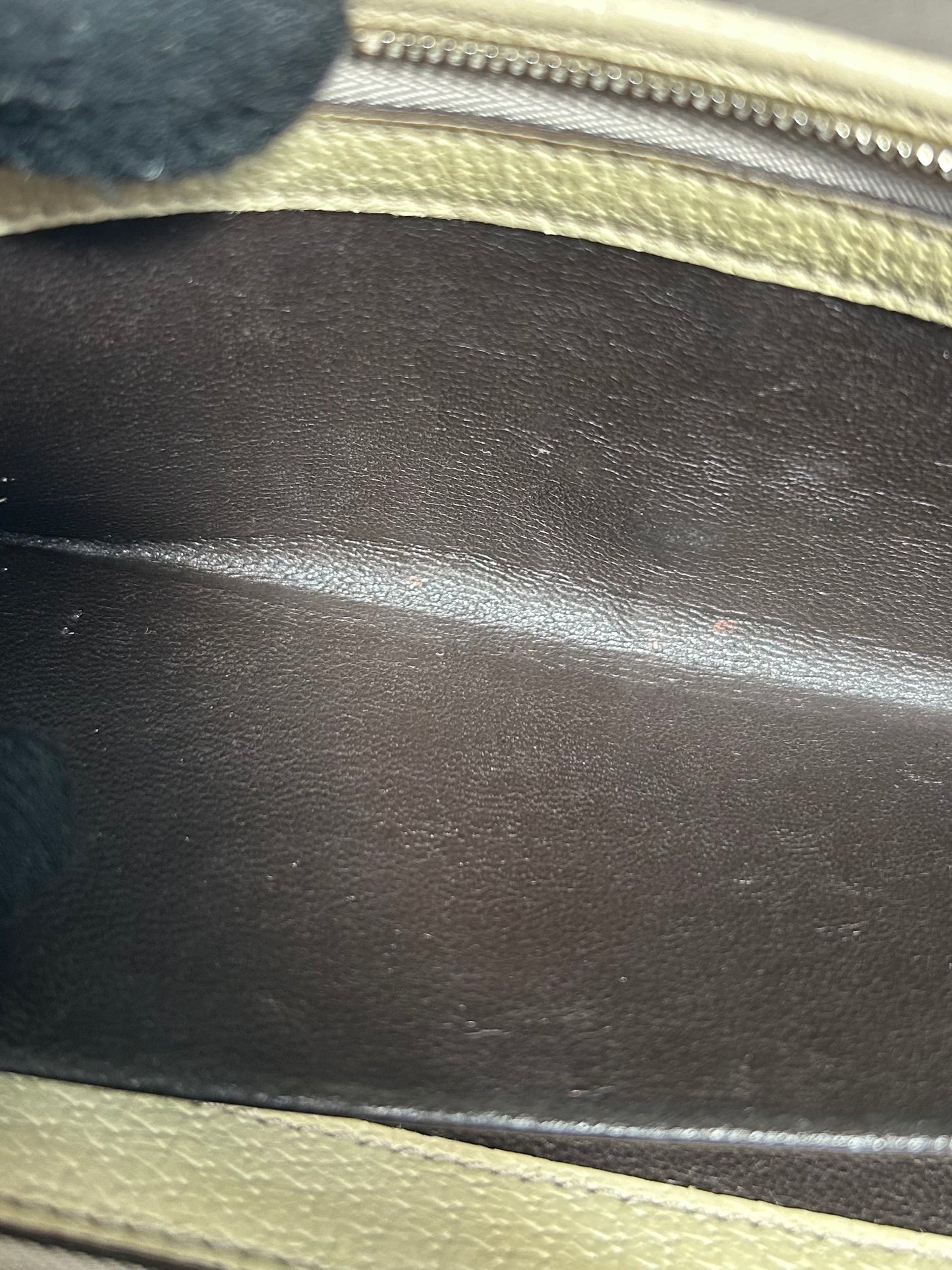 Gucci Monogram Wallet on Chain