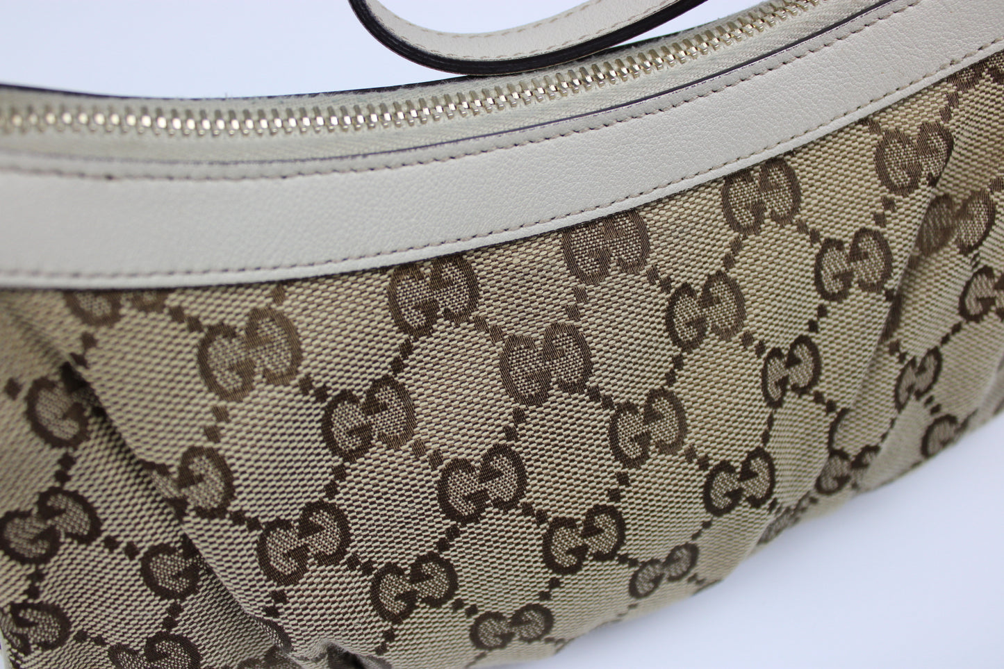Gucci Monogram Interlocking GG Heart Charm Pochette Bag