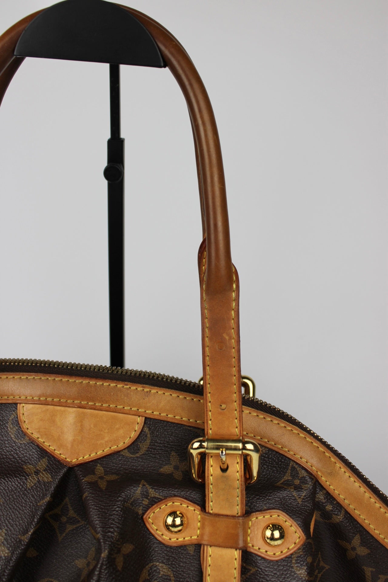Louis Vuitton Tivoli GM Bag 2011