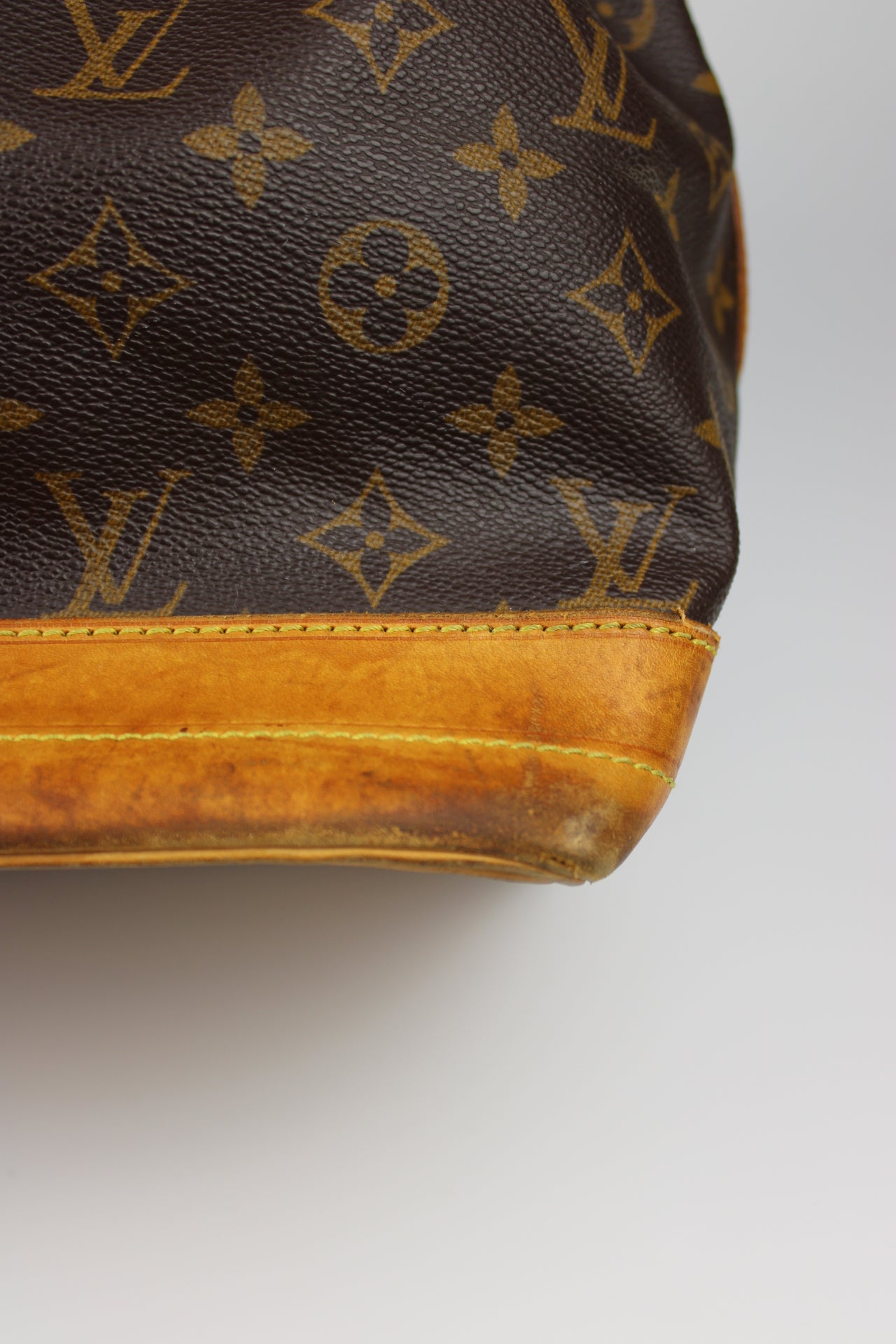Louis Vuitton Noé Drawstring Bag 2000