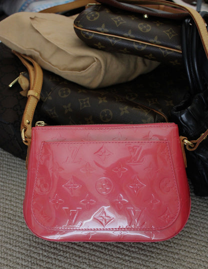 Louis Vuitton Vernis Minna Street Cross Body Bag 2006