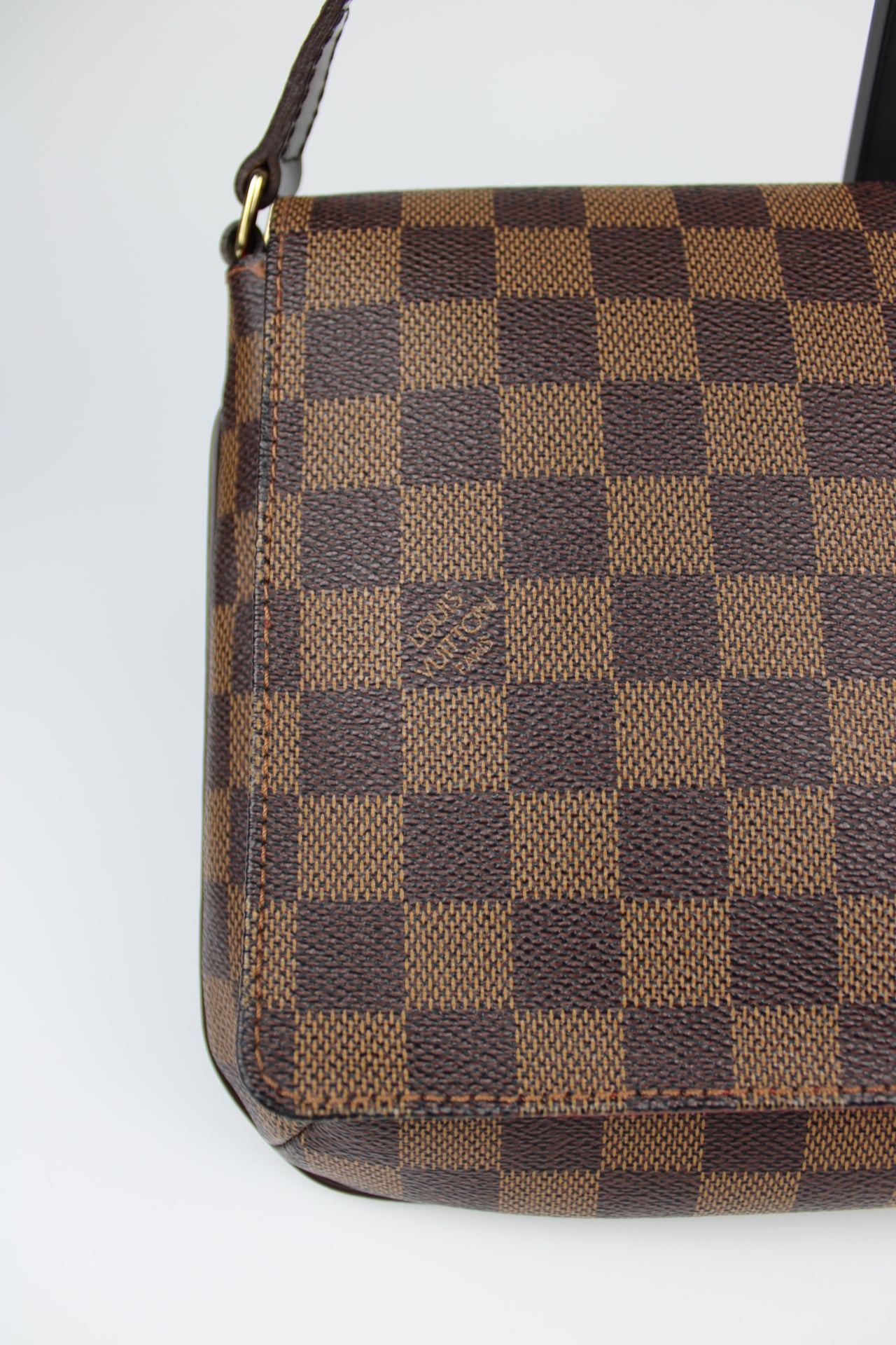 Louis Vuitton Damier Ebene Musette Cross Body Bag 2006