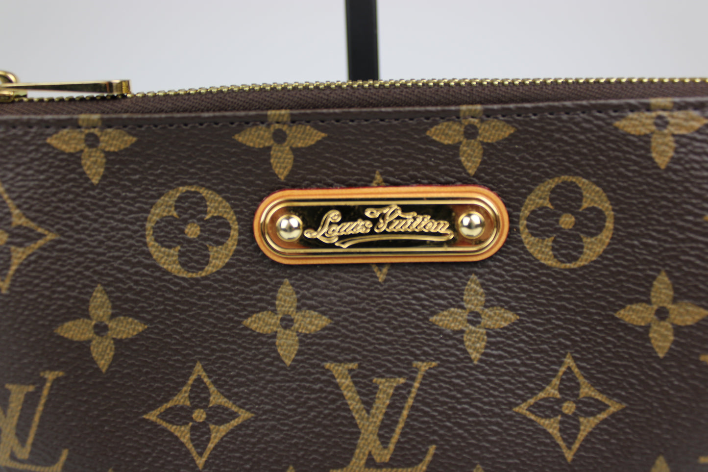 Louis Vuitton Milla Pochette Bag 2014