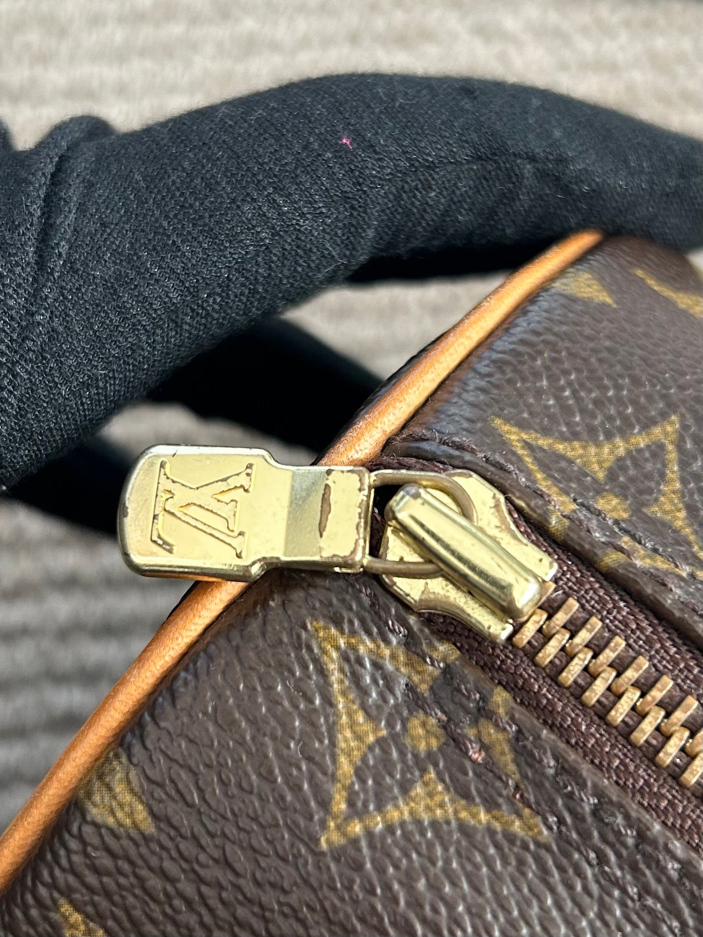 Louis Vuitton Papillon Bag 2003 (With Receipt)