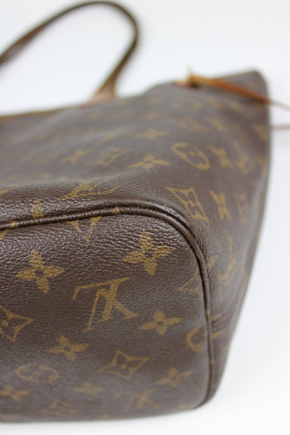 Louis Vuitton Neverfull MM Bag 2013