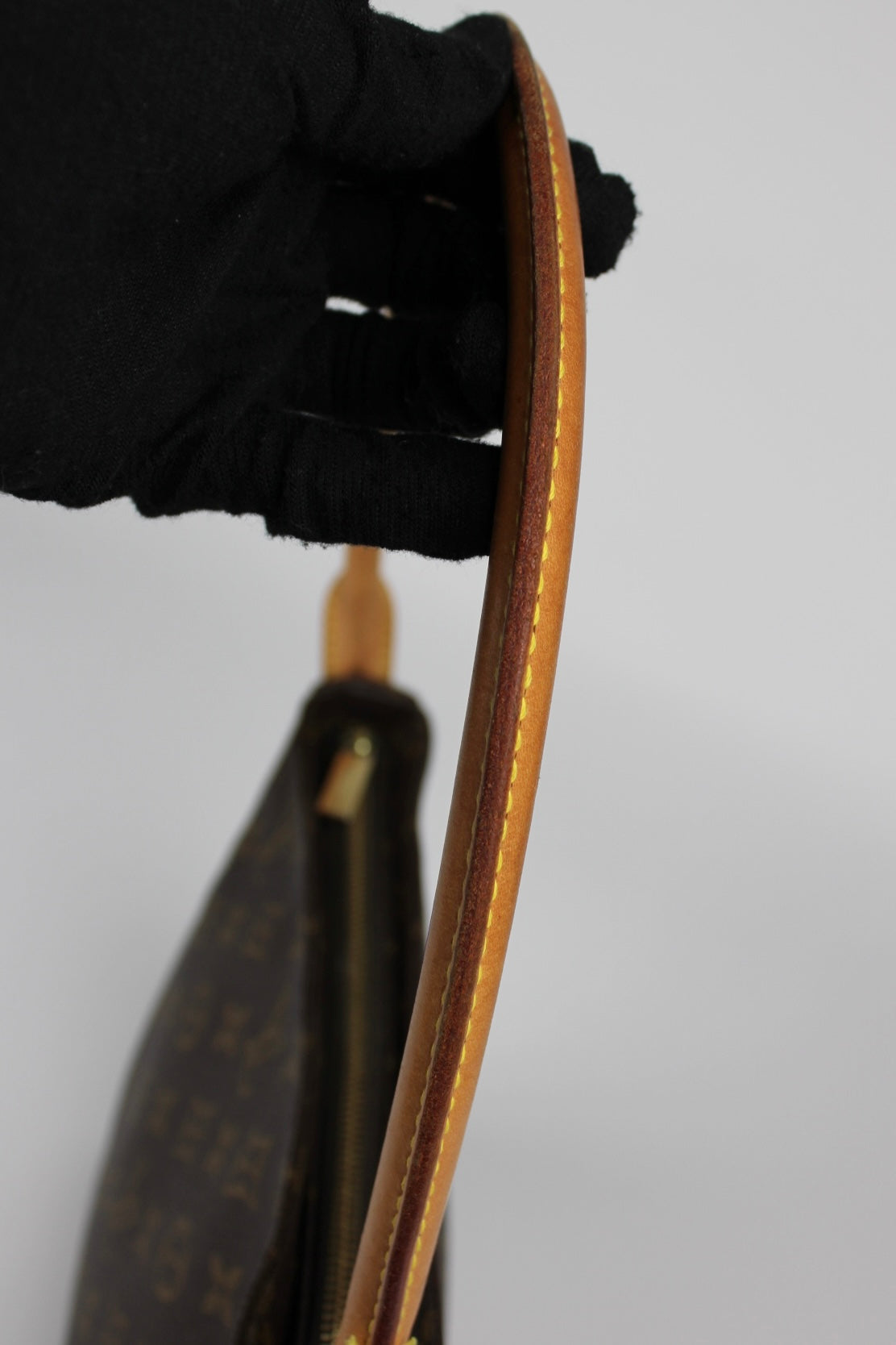 Louis Vuitton Looping Bag 2001