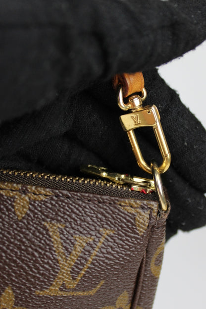 Louis Vuitton Pochette Bag 2002