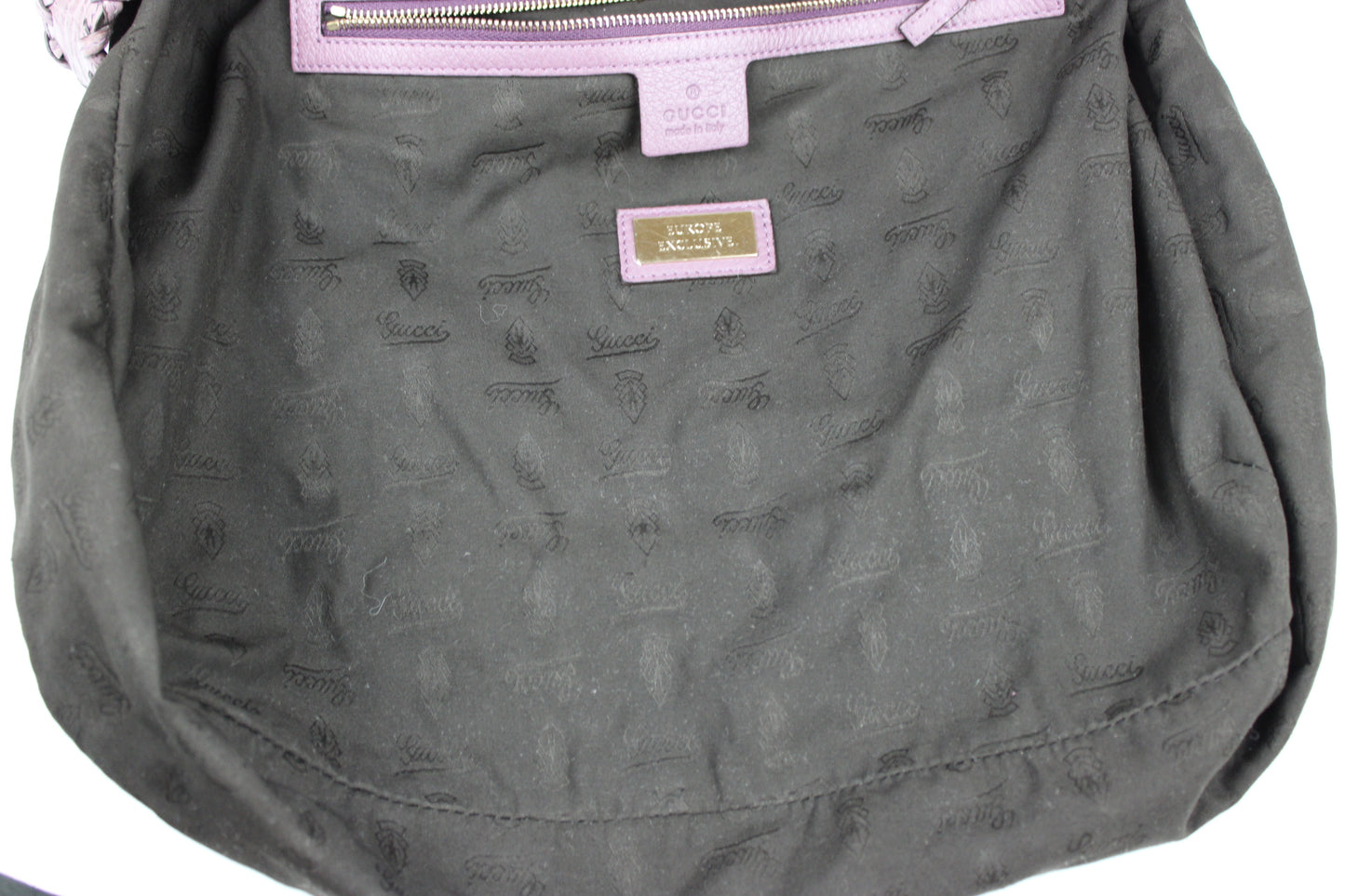 Gucci Leather G-Wave Hobo Bag Europe Exclusive