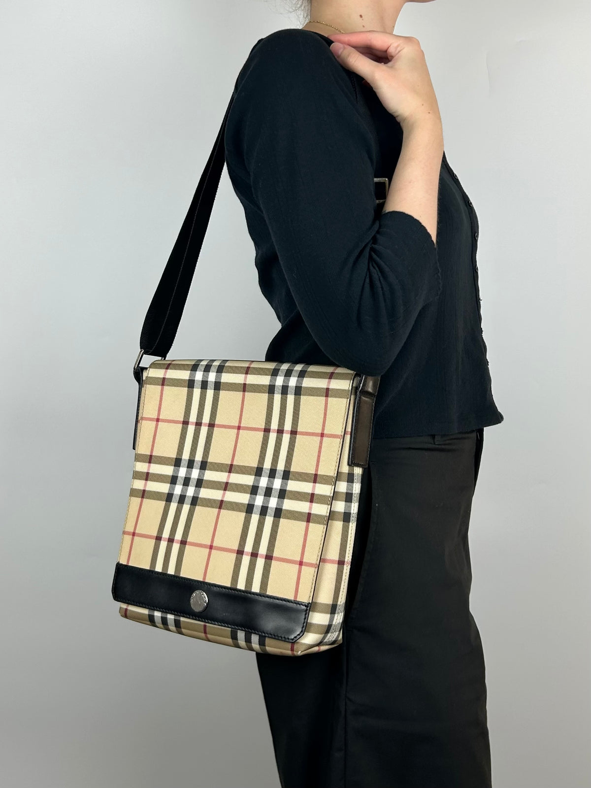 Pre-owned Burberry Nova Check Messenger Bag 2003