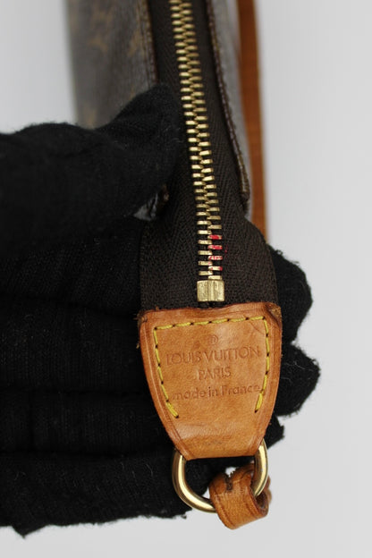 Louis Vuitton Pochette Bag 2002