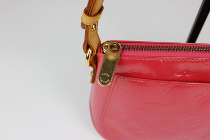 Louis Vuitton Vernis Minna Street Cross Body Bag 2006