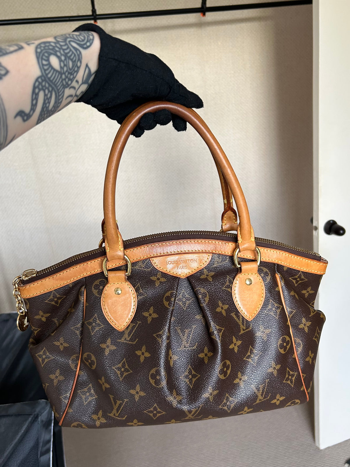 Pre-owned Louis Vuitton Tivoli PM Bag 2010